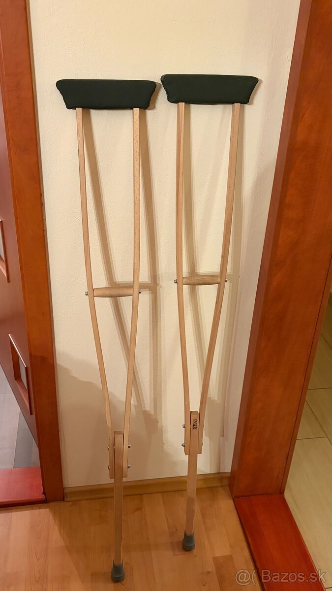 Nastaviteľné Barle - 2