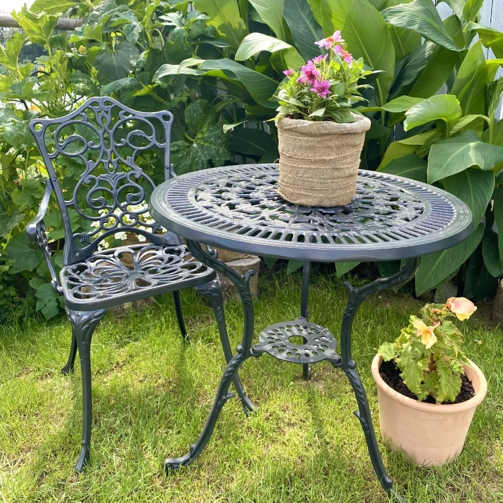 Romantický kovový set Lugano – stôl + stolička - 2