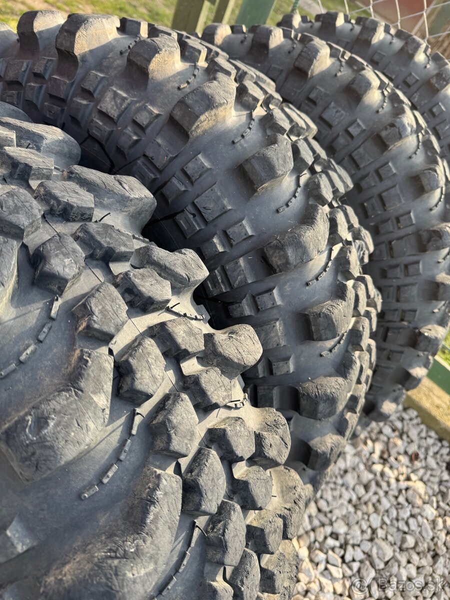 Silverstone 35x11,5 r15 - 2