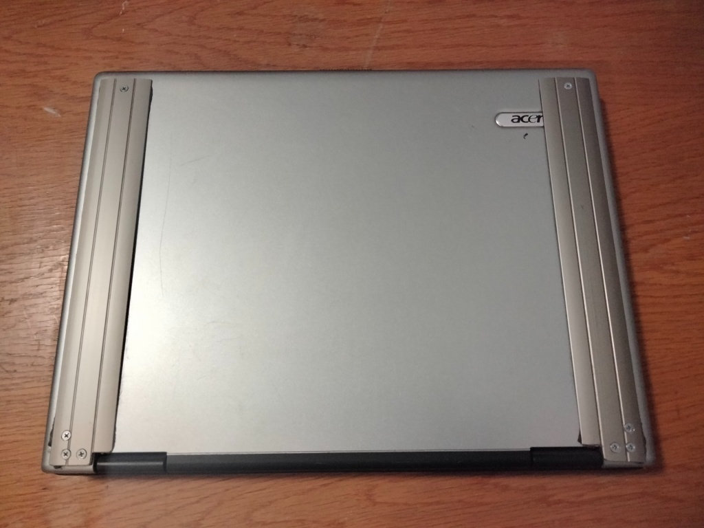 predám notebook ACER ASPIRE 3614WLMI , Windows 7. - 2