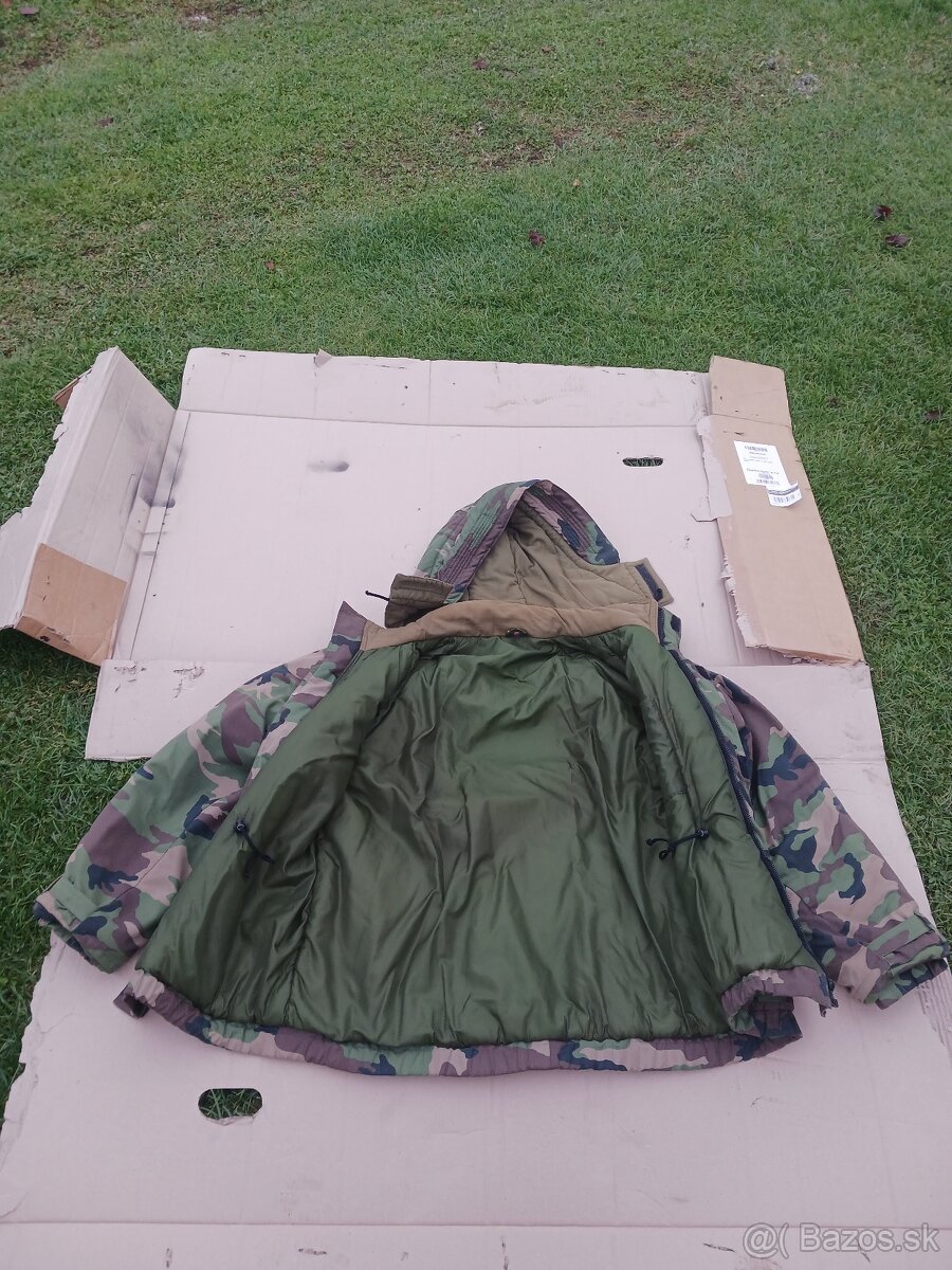 Vojenská páperová bunda - 2