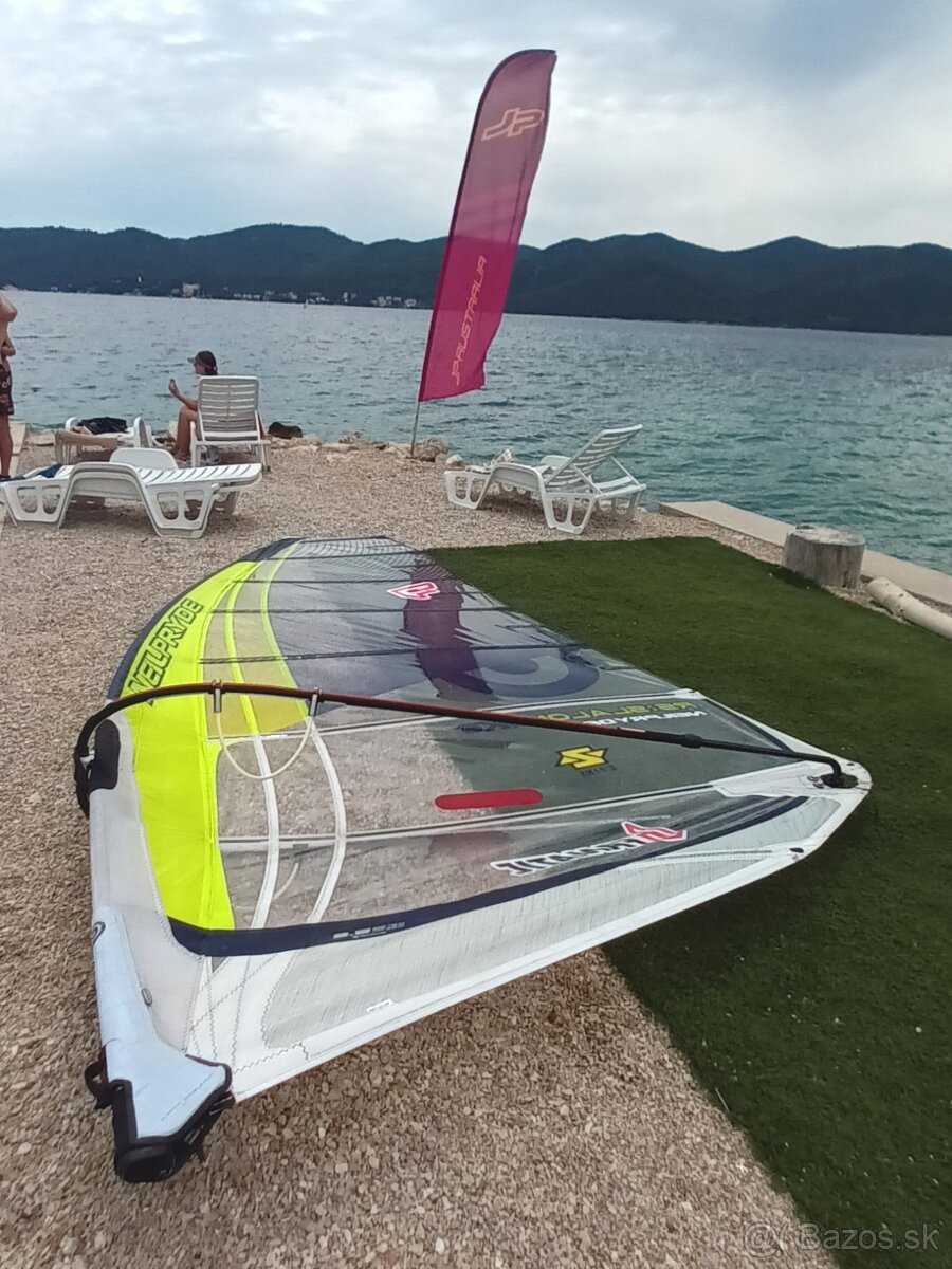 Predám plachtu windsuring - 2