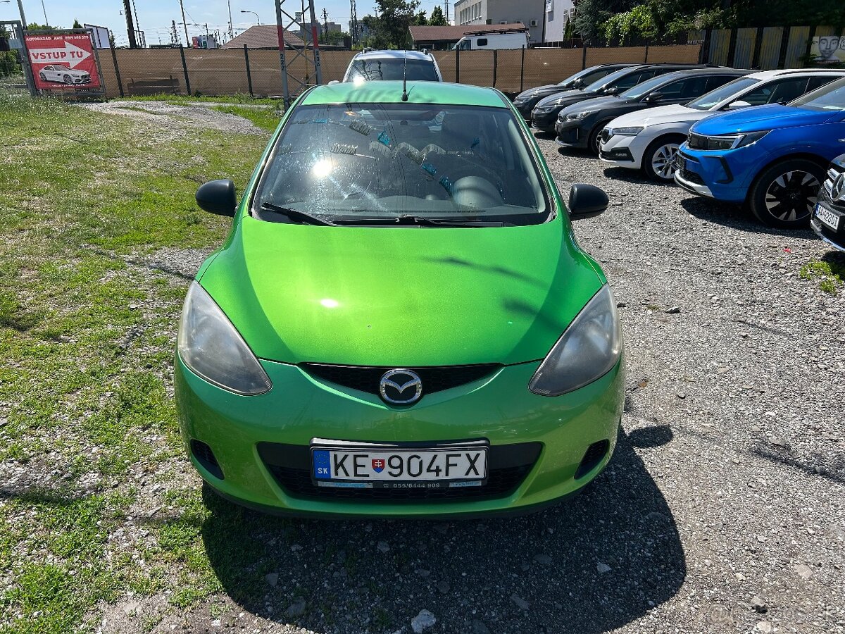 Mazda 2 1.3i CE Pro - 2