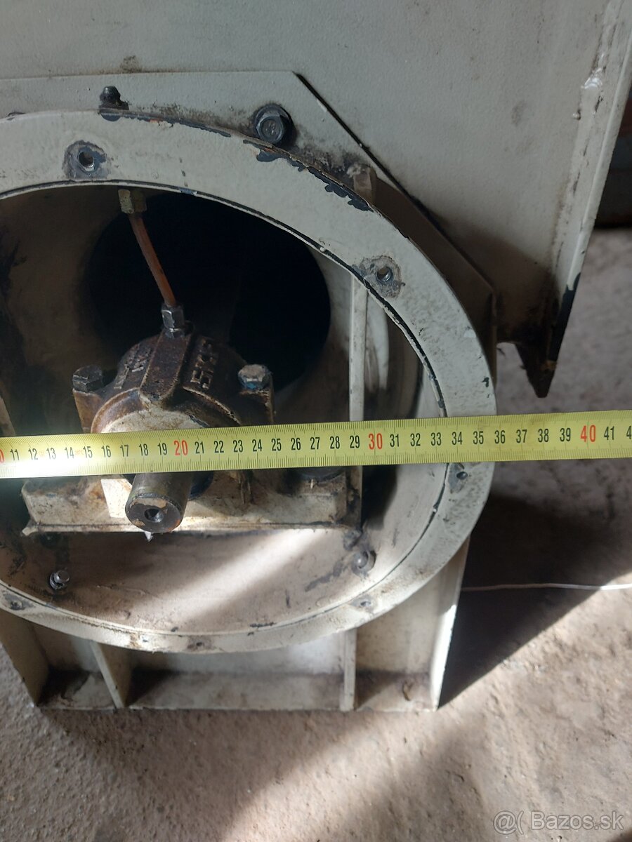 Ventilator. - 2