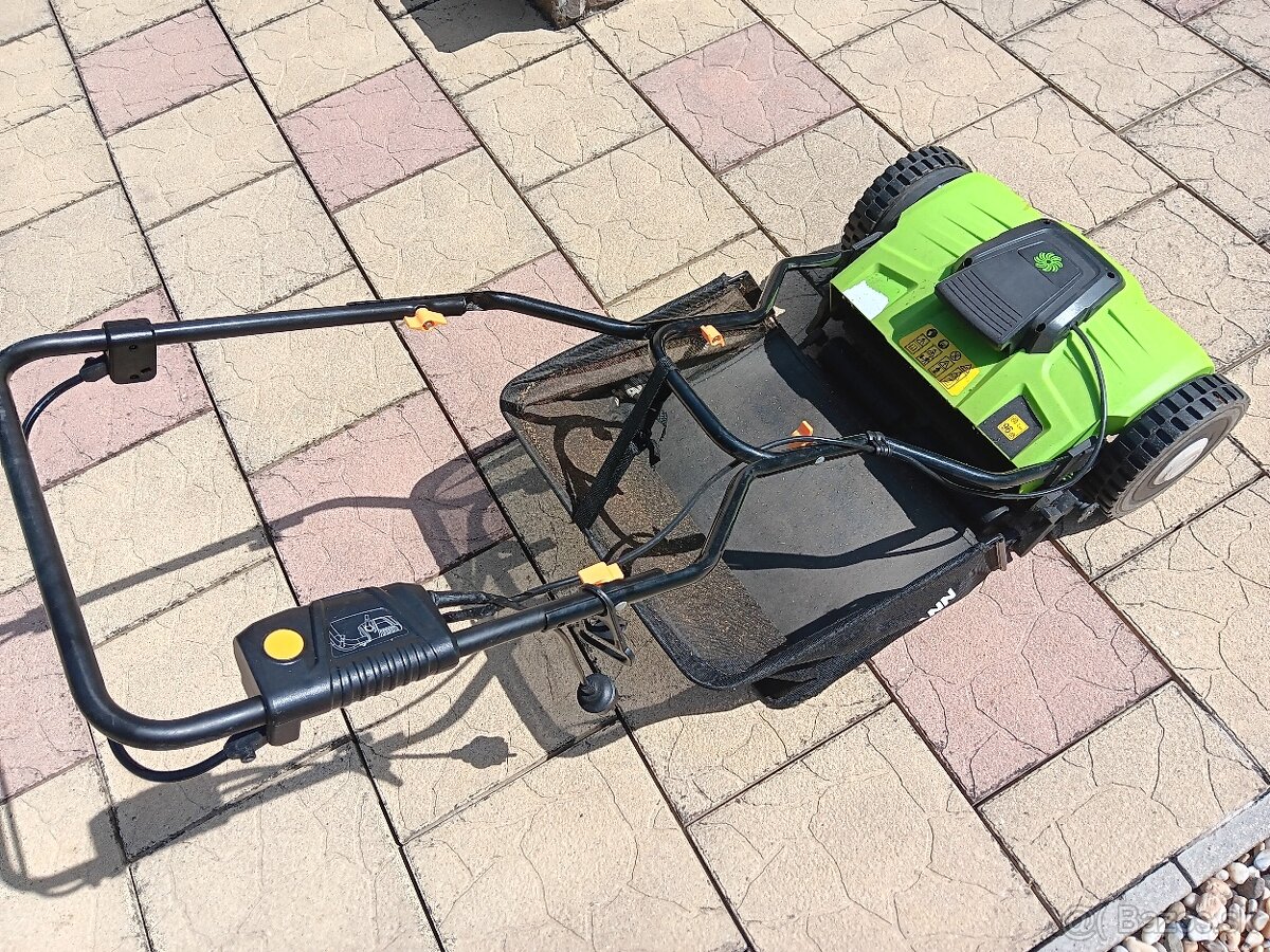Vretenová elektrická kosačka Fieldmann - 2