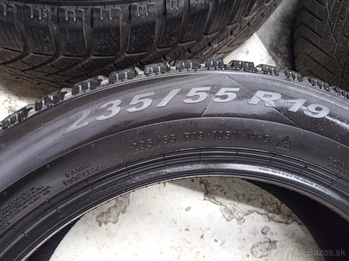 235/55R19 Pirelli zimné - 2