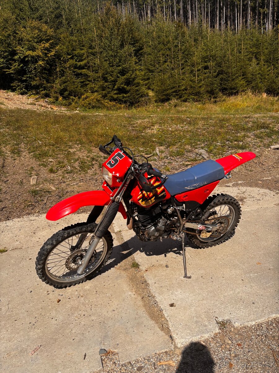 Honda XR600 - 2