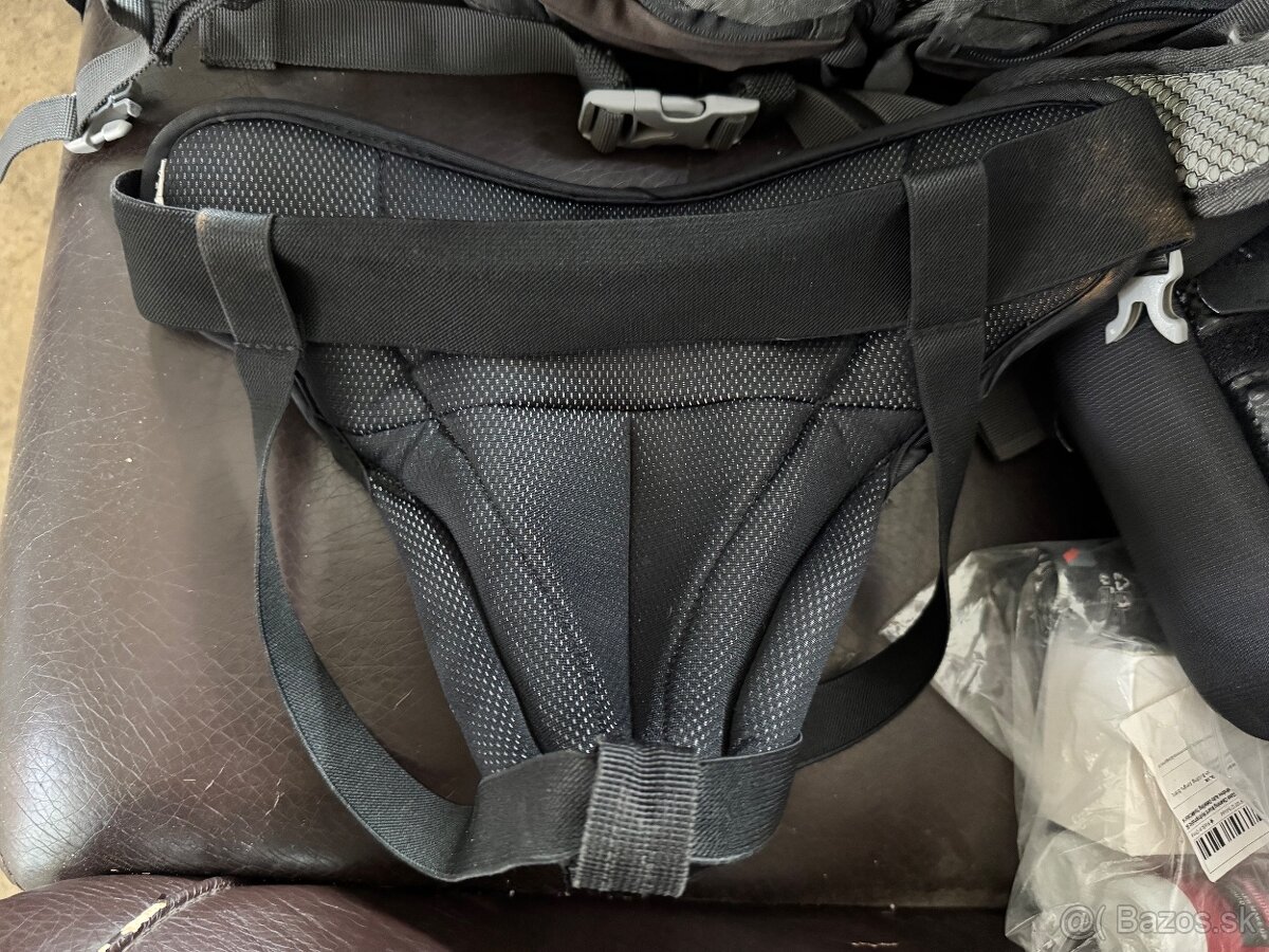 Hokejový brankársky suspenzor WAUGHN - 2