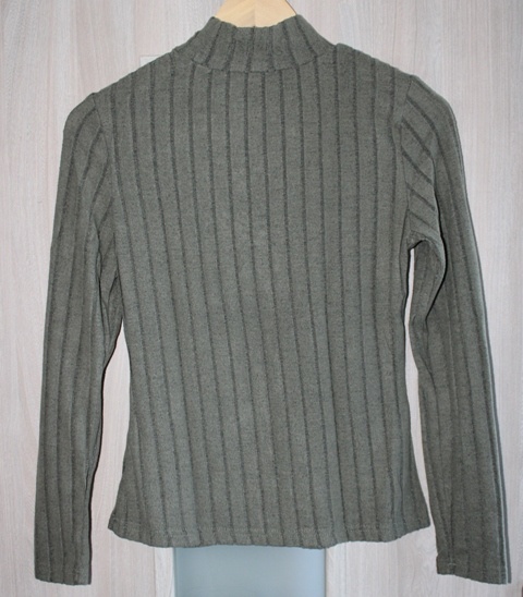 Dámske tričko č. M - 2