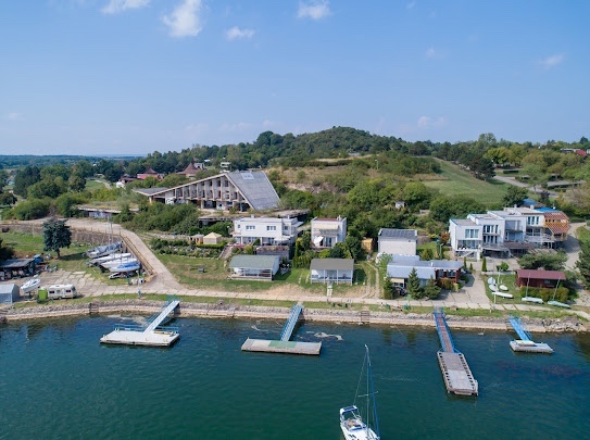 SIMI real - poschodová murovaná rekreačná chata - ZĽAVA - 2