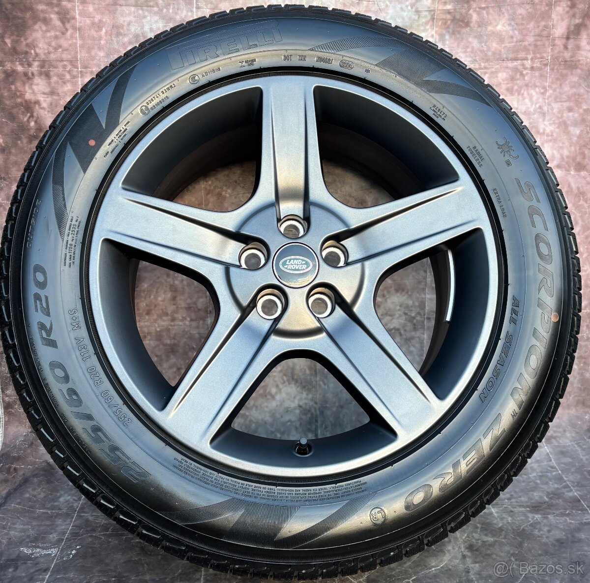 Originální alu kola Land Rover Defender 255/60R20