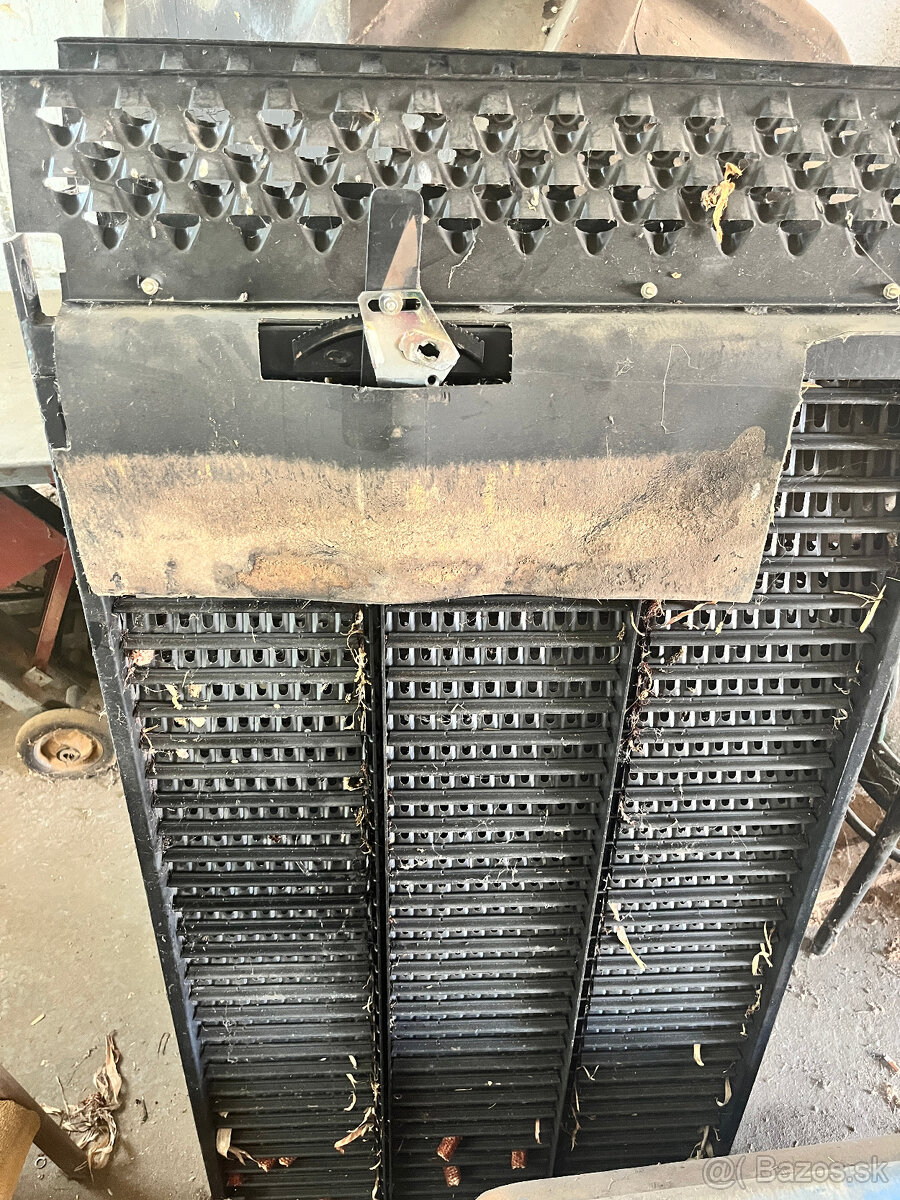 Kukuričná výbava na New Holland - 2