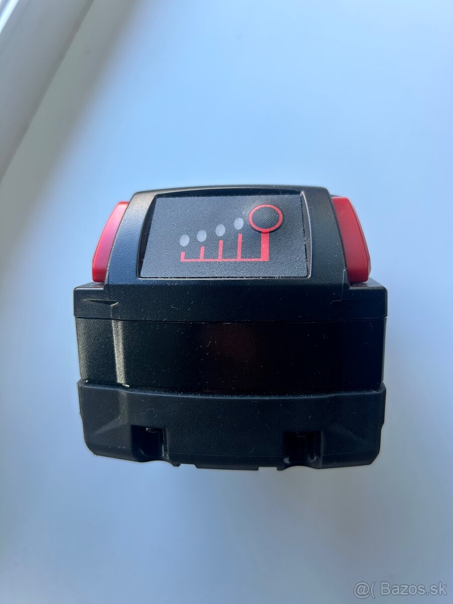 Milwaukee M18™ LITHIUM-ION XC 12.0 Ah (18V/12Ah) – HIGH OUTP - 2