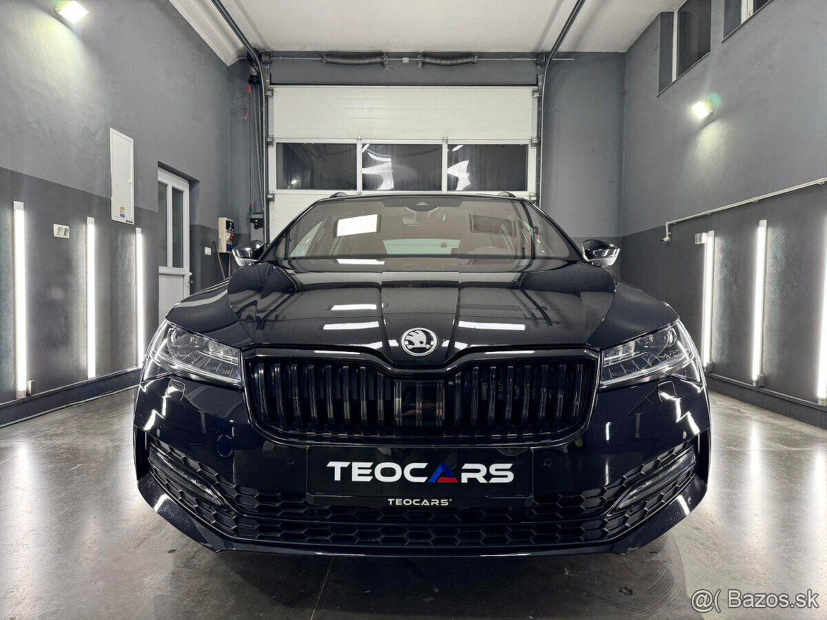 Škoda Superb Combi 2.0 TDI SCR Sportline 4x4 DSG BLACK STYLE - 2