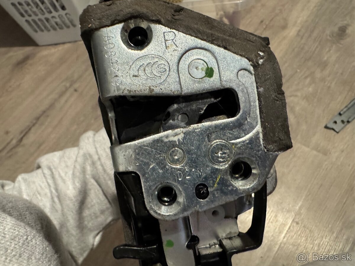 Zámok PZ Toyota Auris 2 A084219 - 2