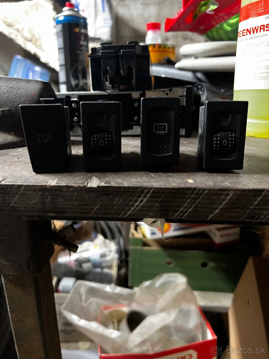 Vypinac a tlacitka vw passat b5.5 - 2