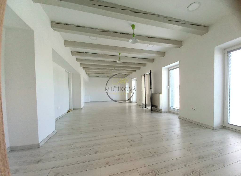 Prenajmeme kancelársky priestor, 40 m2, Levická ul., Vráble - 2