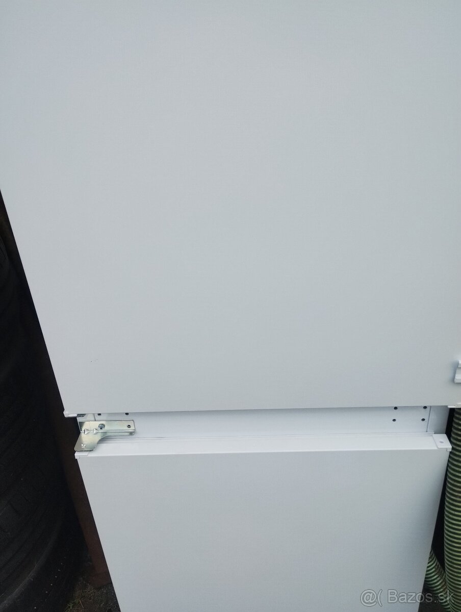 Vstavaná chladnicka - 2