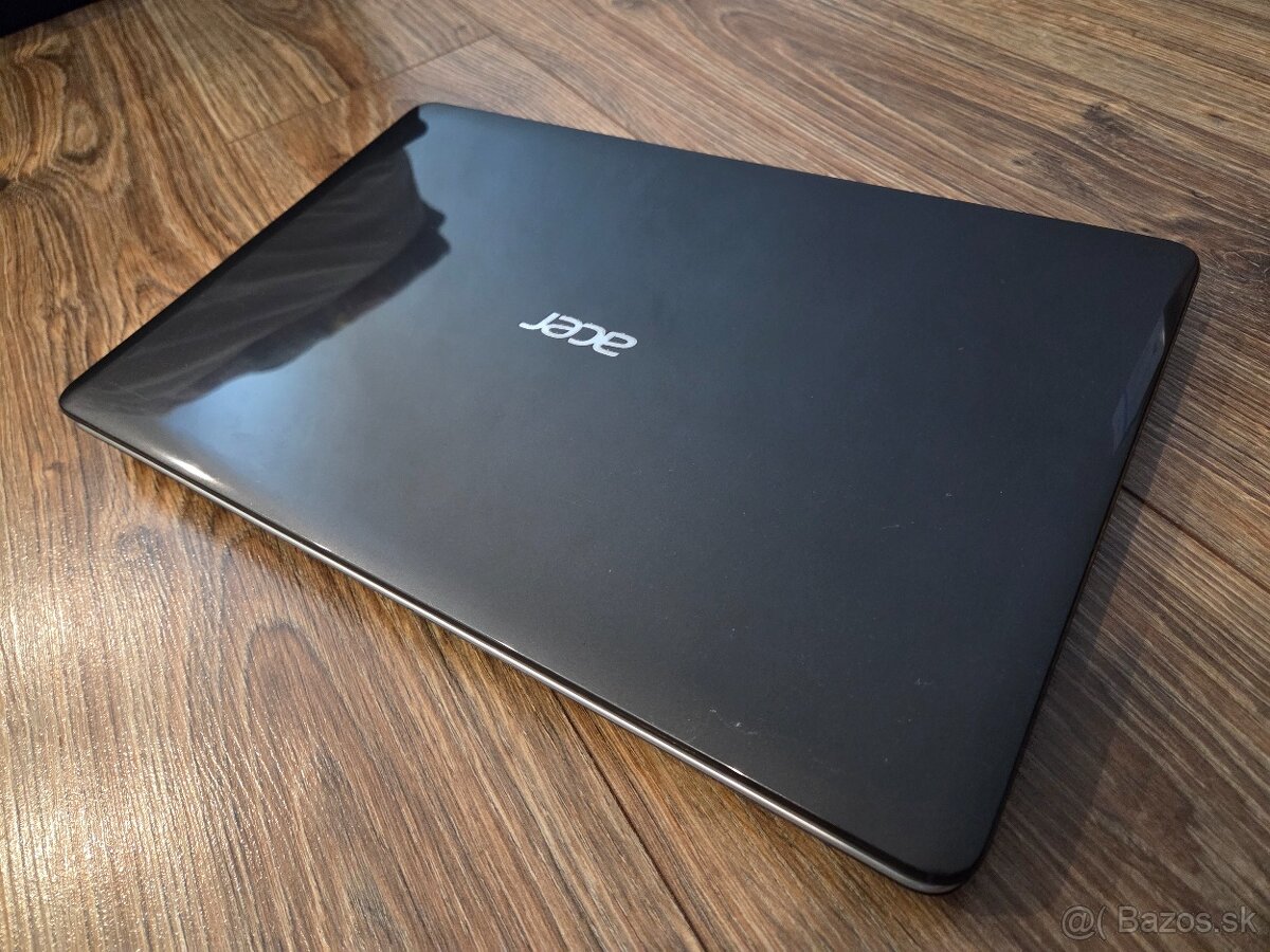 Acer Aspire E1 571 - nefunkčný - 2