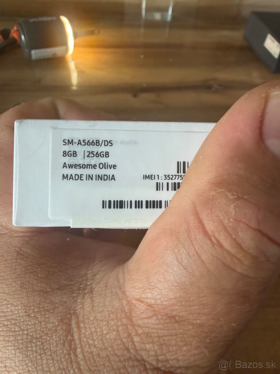 Samsung a56 Olive - 2