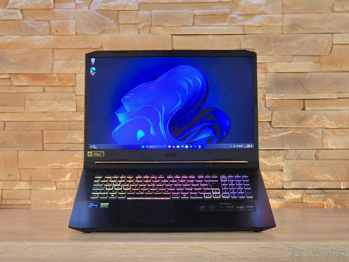 Acer Nitro 17" QHD/ i7 / RTX 3070 8GB/ 16GB DDR4/ 1TB SSD - 2