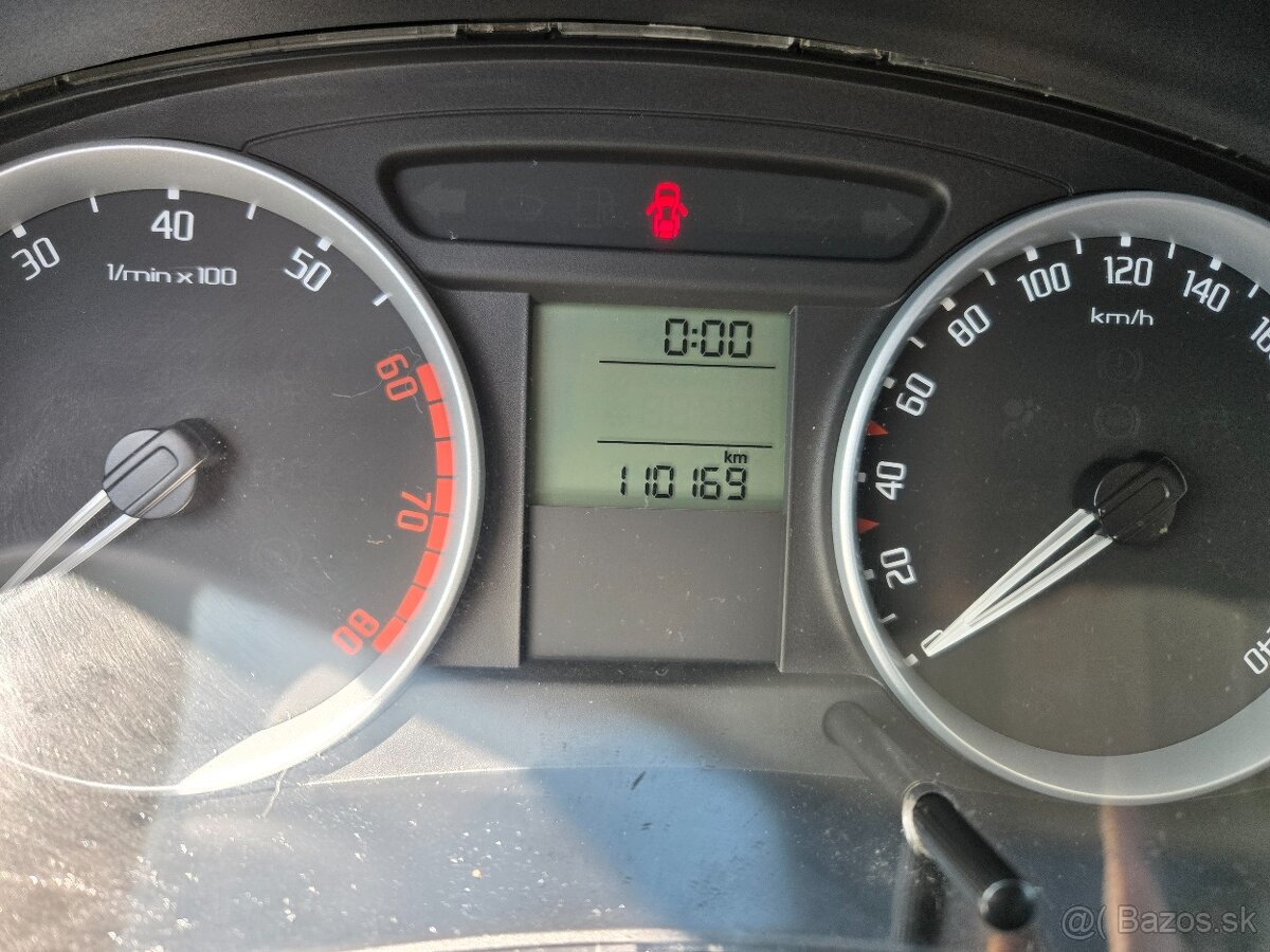 Škoda Fabia 1.2 HTP 12V Elegance - 2