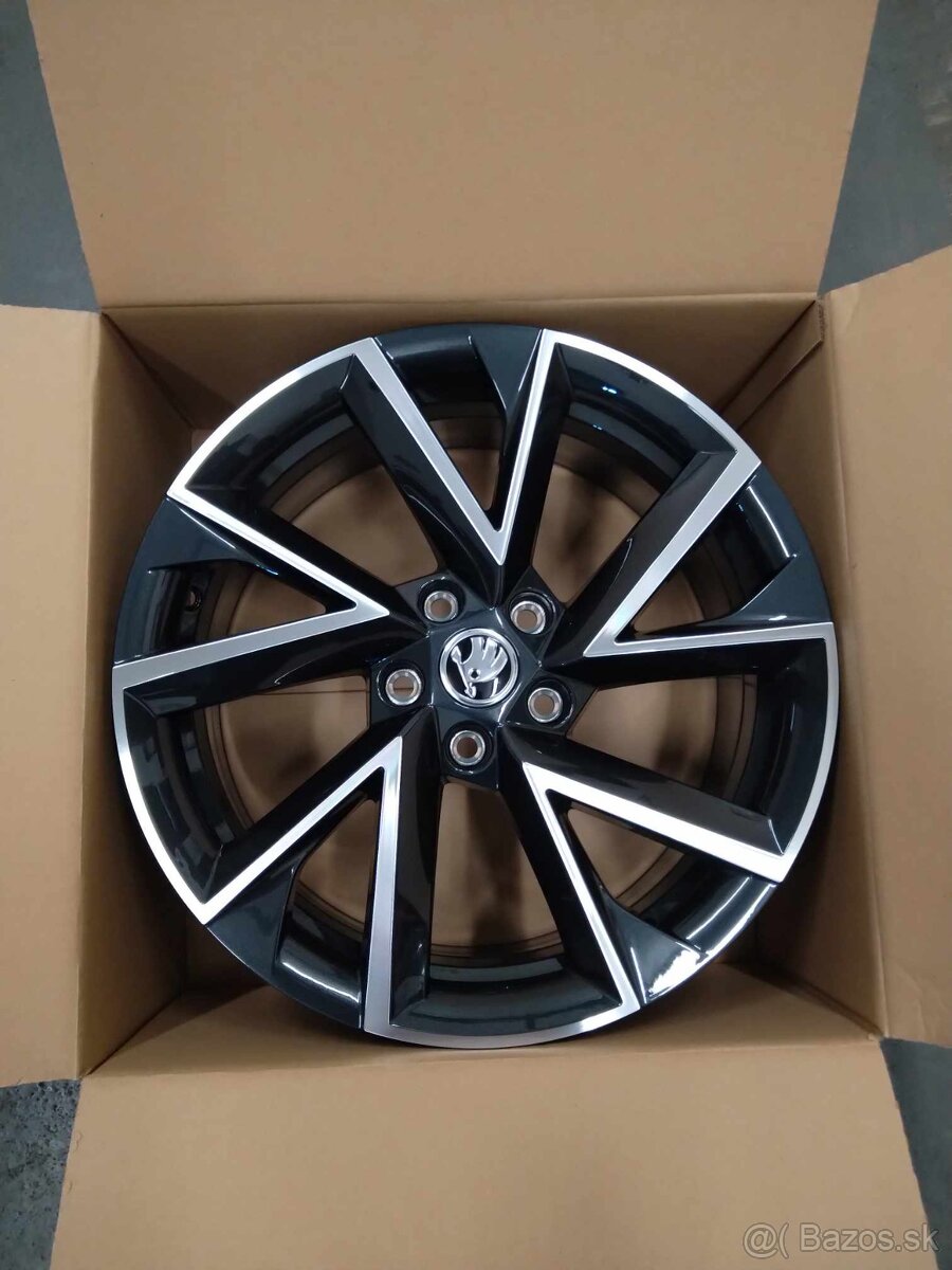 Alu R 18 ŠKODA model VEGA/VELA originál 100 % stav. - 2