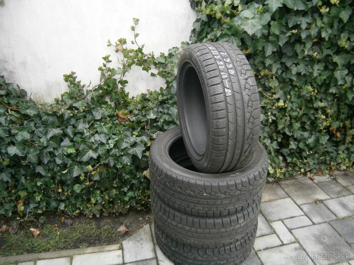 Predám 4x zimné pneu Pirelli 225/50 R17 98HXL - 2
