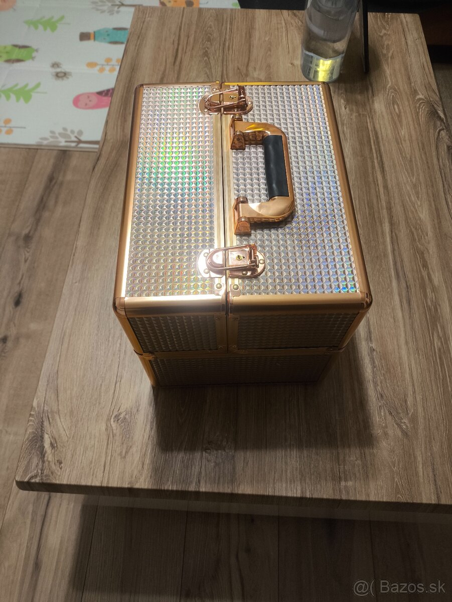 Kozmetický kufrík - 2