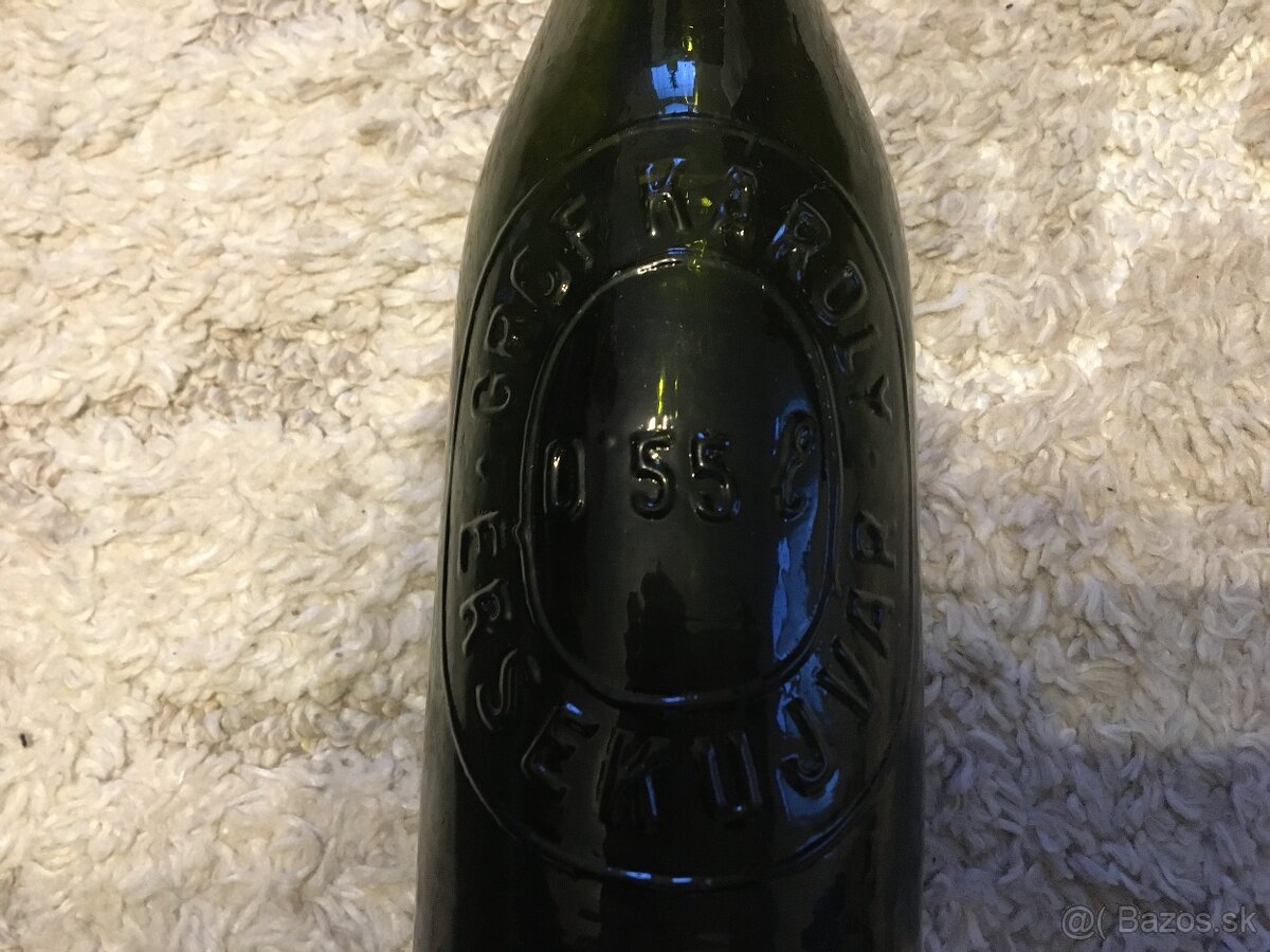 Staré sklenené flaše s nápisom - 2