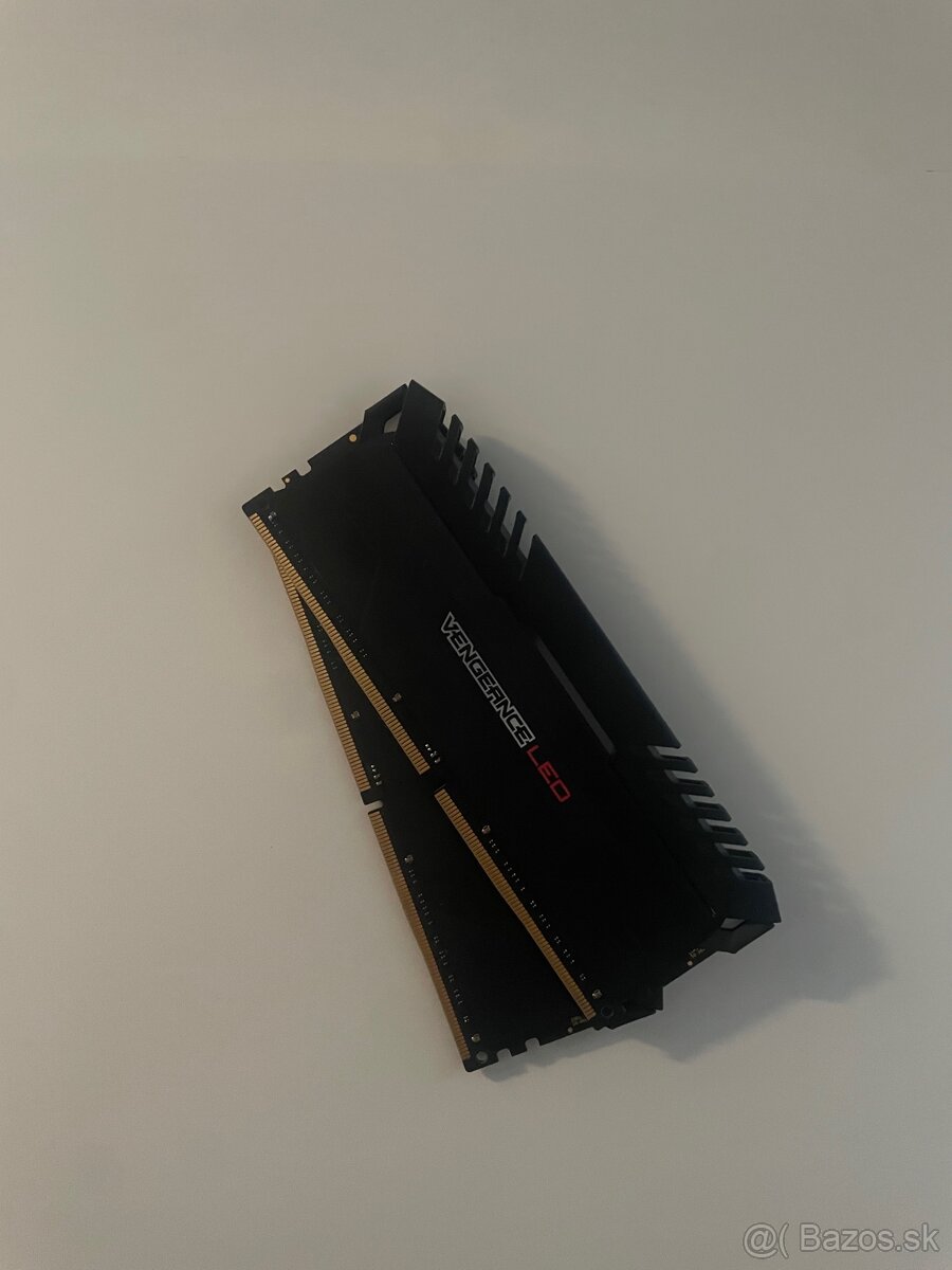 Corsair Vengeance LED Ram 16x2 gb - 2
