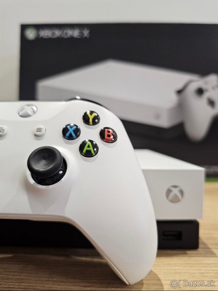 Xbox one X - 2