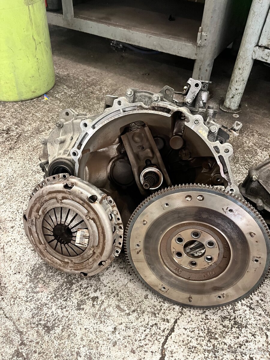 Prevodovka spojka mitsubishi colt a smart - 2