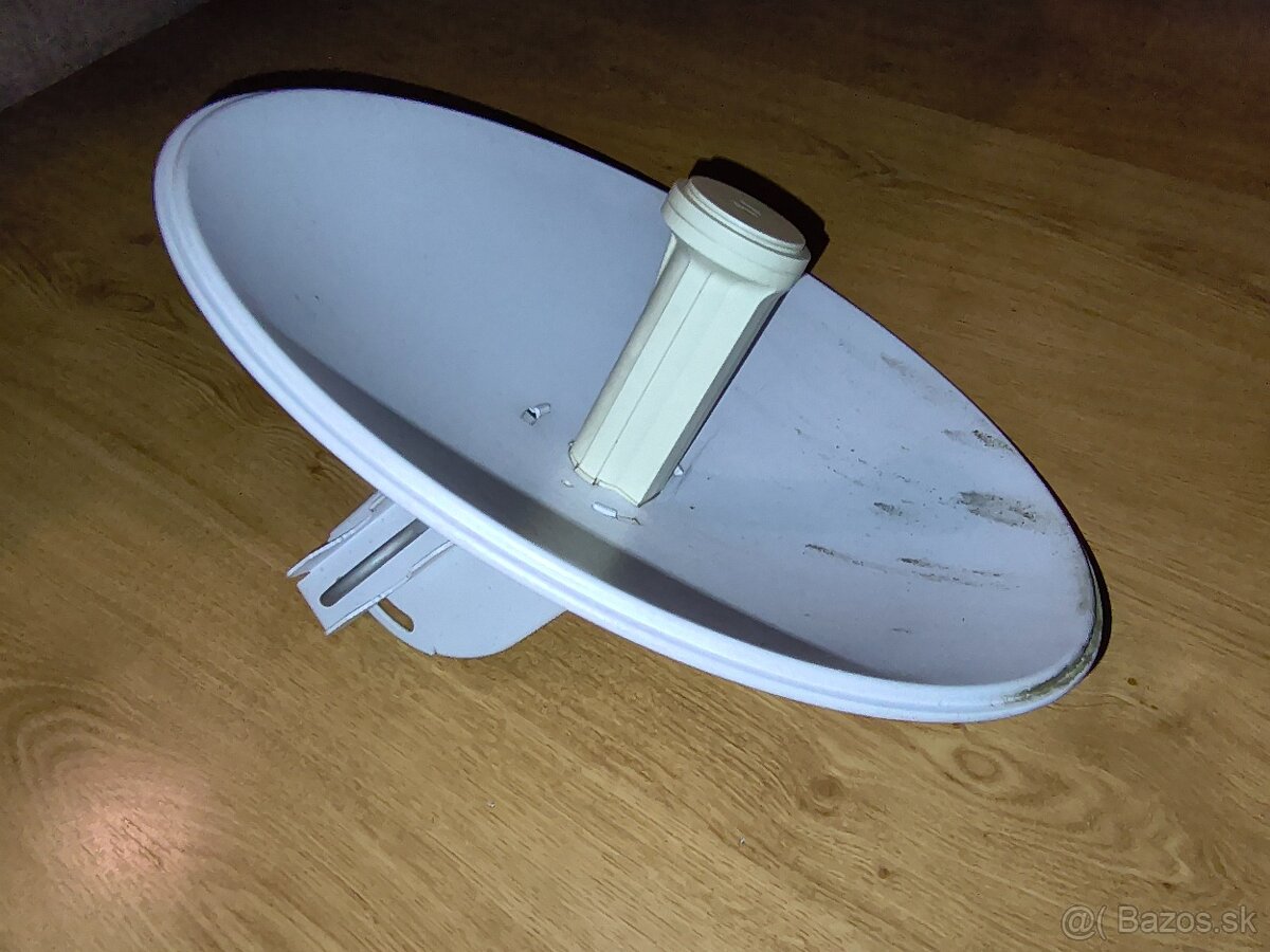 Ubiquiti PowerBeam M5-300 access point - 2