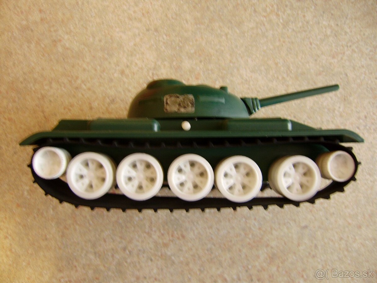 Predám, staré hračky. - 2