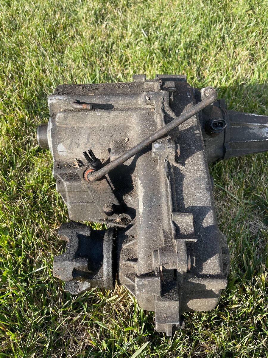 Prevodovka Jeep cherokee - 2