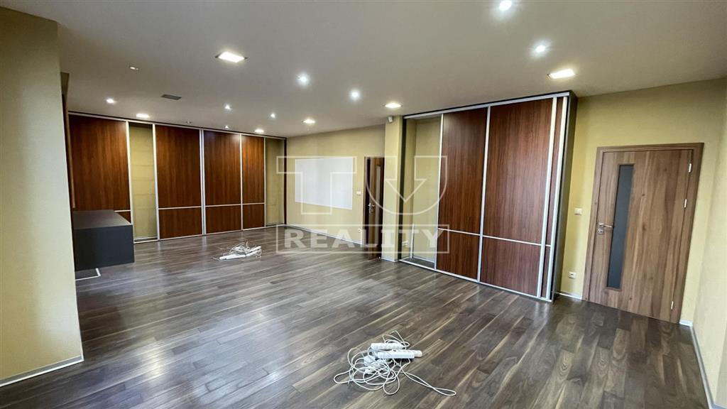 Polyfunkčný objekt na prenájom - 2