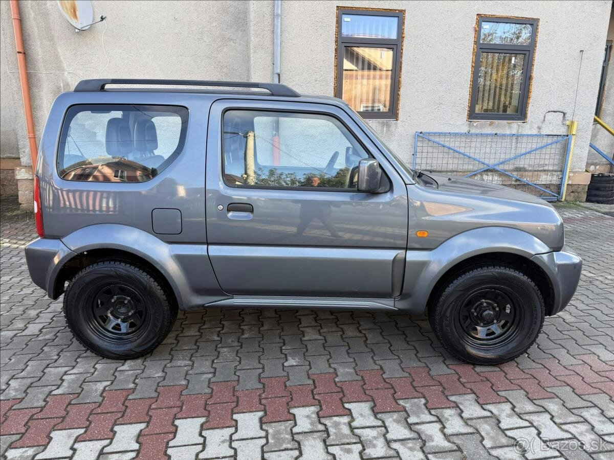 Suzuki Jimny 1.3 62kW 2006 146011km Po starším majiteli. - 2
