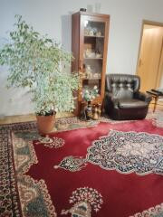 Na predaj 3-izbový, čiastočne zrekonštruovaný byt v Dunajske - 2