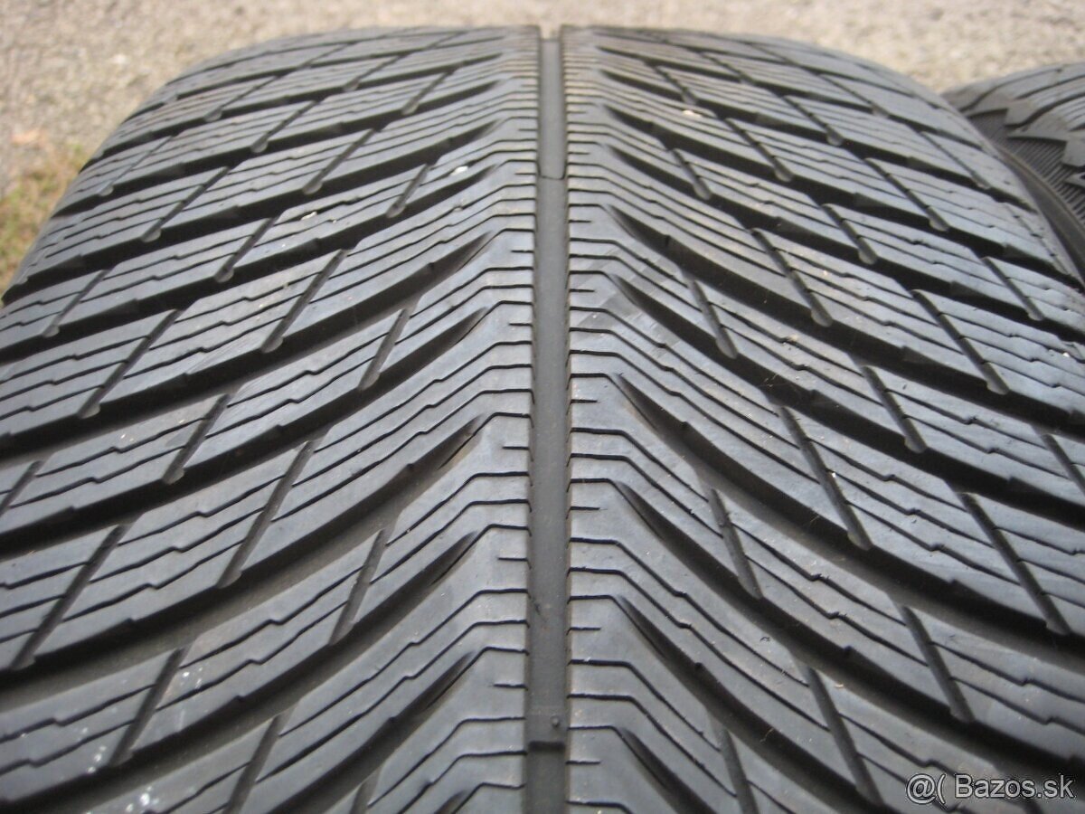 4ks zánovné 255/45 R20 105V Michelin Pilot Alpin 5 SUV 7mm - 2