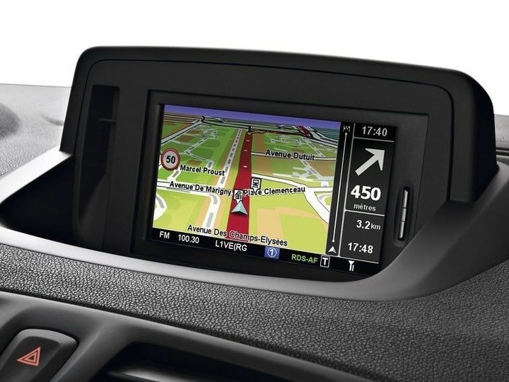 Navigacia Renault mapa 2025/26 SD /USB aktualizácia - 2
