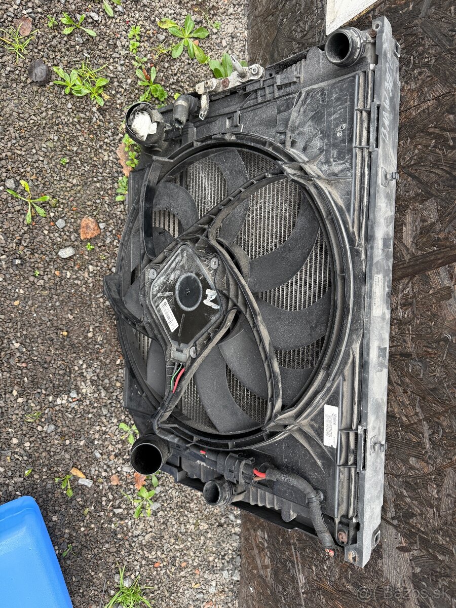 Chladicova stena bmw - 2