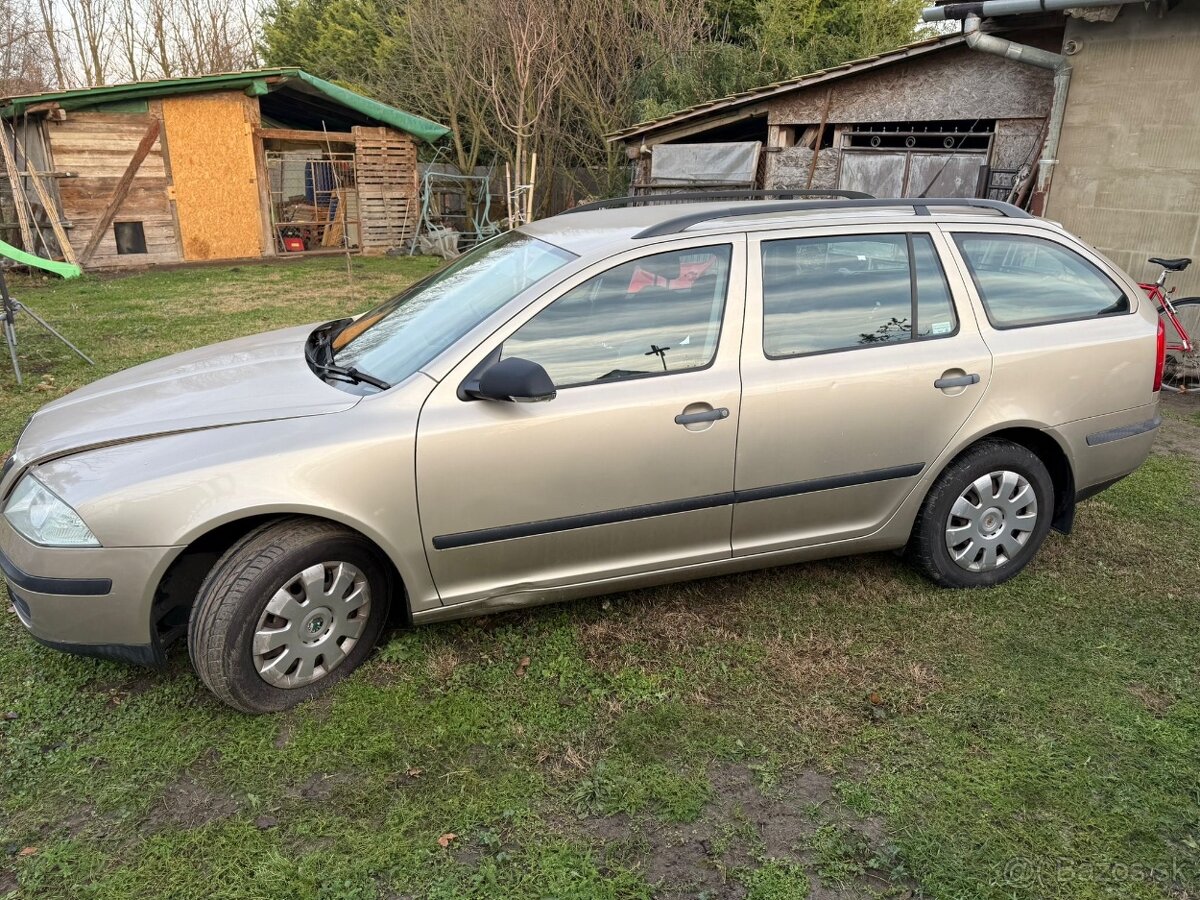 SKODA OCTAVIA 2 1,6 MPI - 2