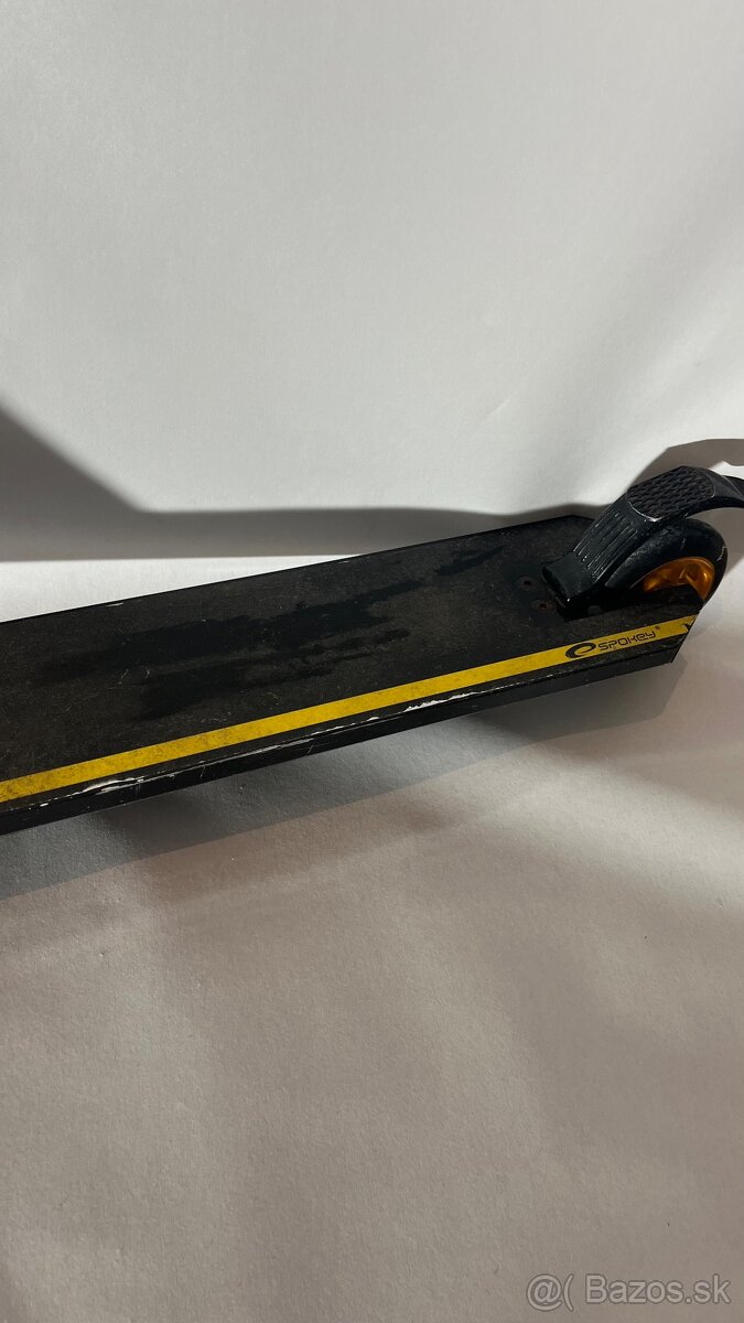 Predám freestyle kolobežku Spokey - 2