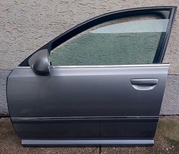 karosárské diely na audi A8 D3 - 2