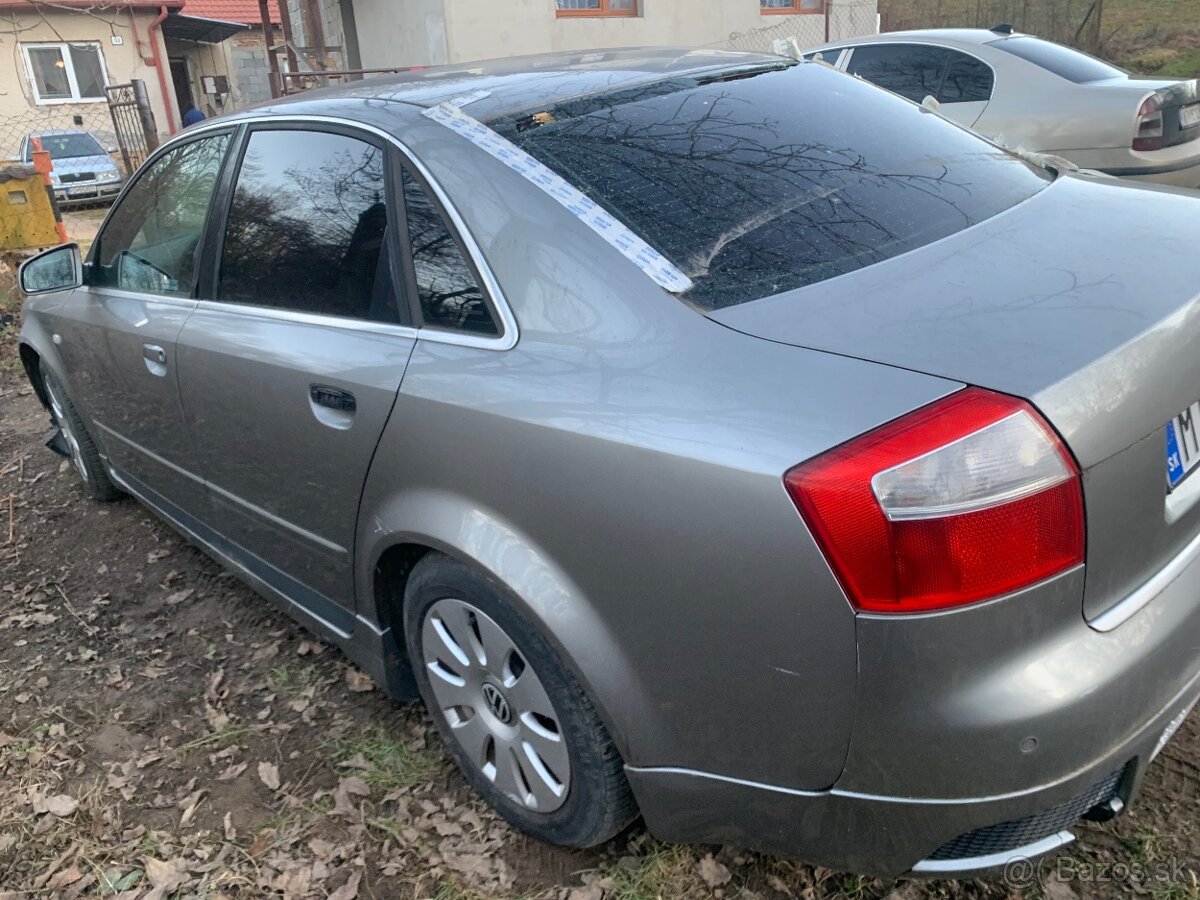 Audi a4 B6 2.5tdi 132 kw quattro - 2