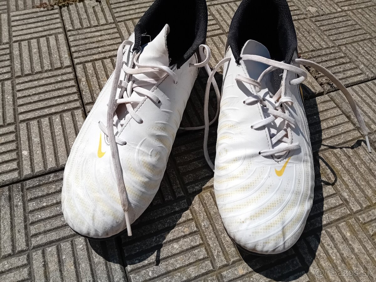 Kopačky Nike - 2