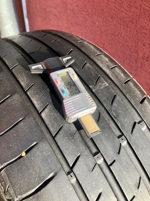 235/55 r17 Nexen - 2