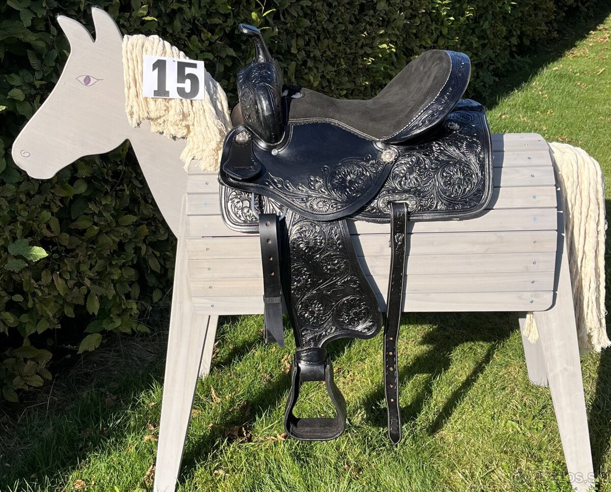 Westernový sedlový komplet 15) černé Floral - 2