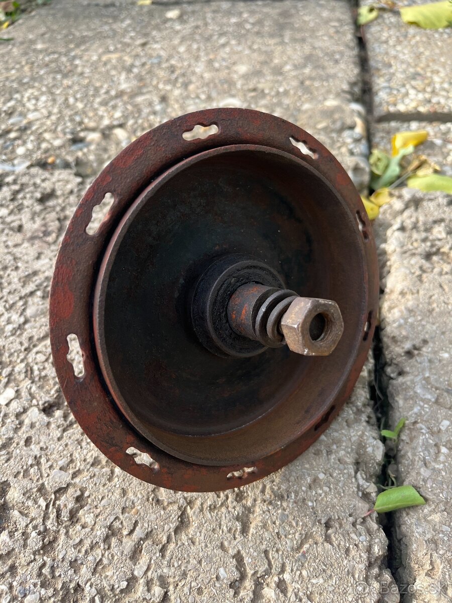 CZ 125C/150C náboj - 2